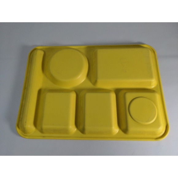 4 Vintage Arrowhead Stack Lunch cafeteria Trays USA MADE Cleveland OH Yellow - Picture 3 of 10